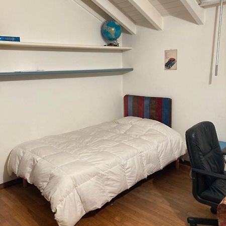 Apartmán Alexis 2 Novara Exteriér fotografie