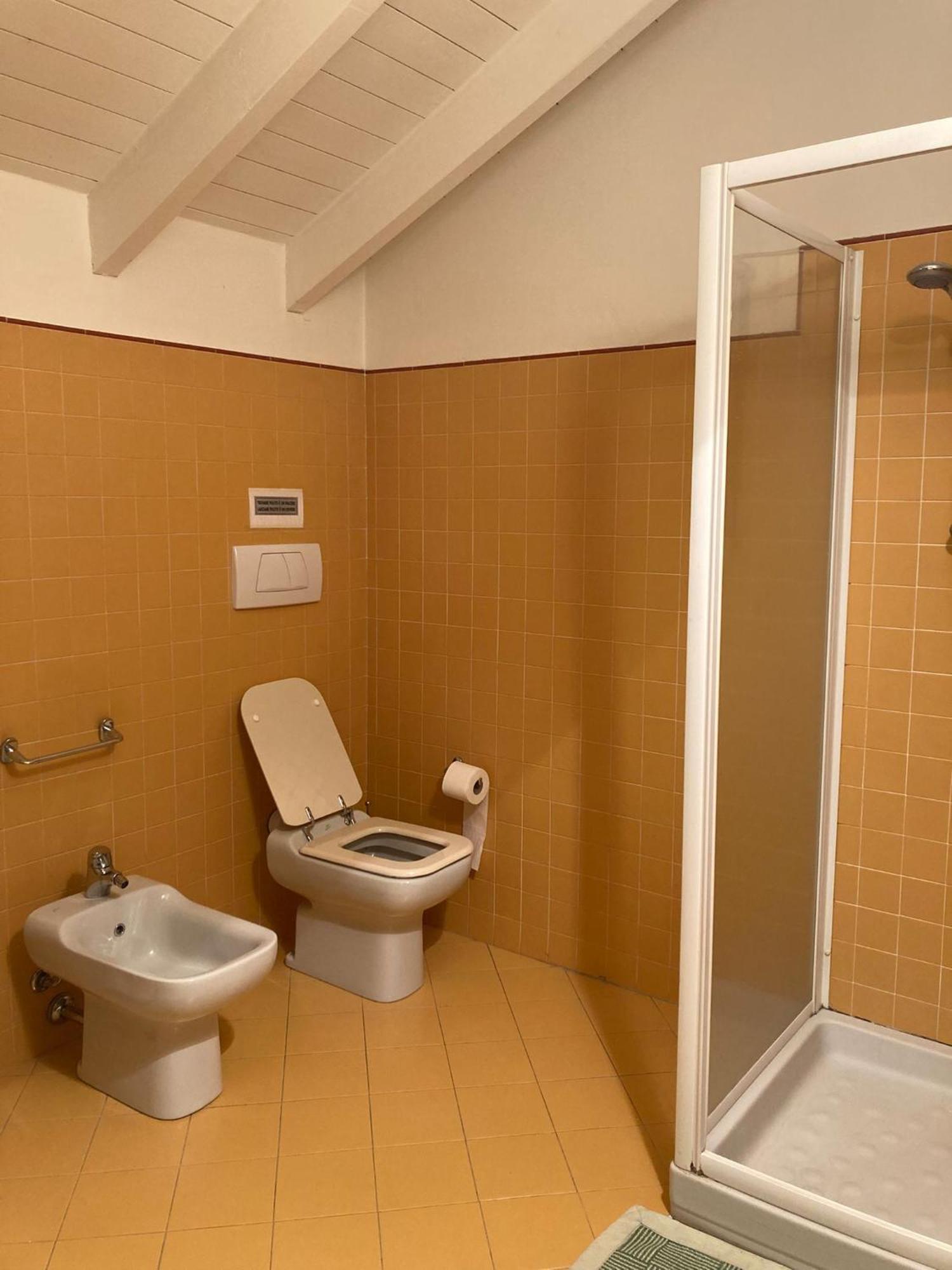 Apartmán Alexis 2 Novara Exteriér fotografie